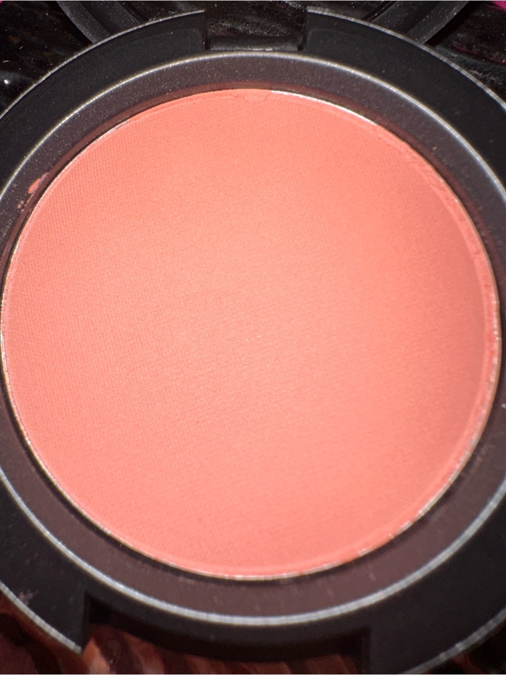 MAC Peaches Sheertone Powder Blush